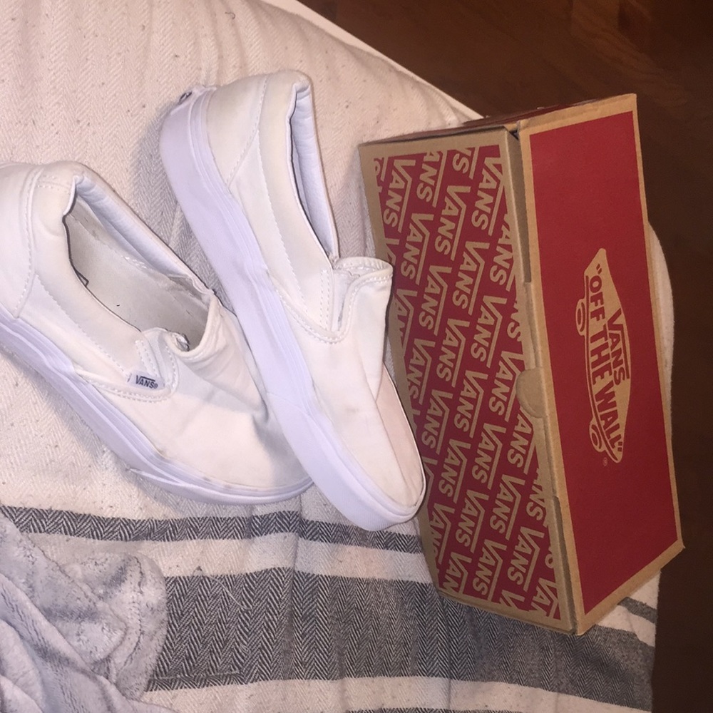 Slip on white vans